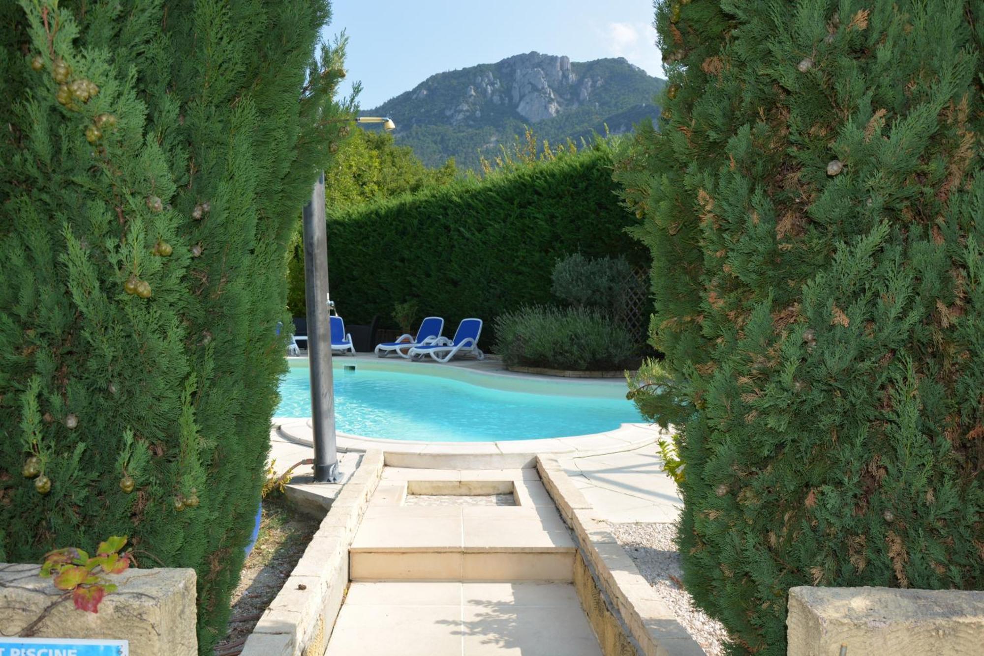 Bed and Breakfast Le Jardin Des Gorges Belvianes-et-Cavirac Экстерьер фото