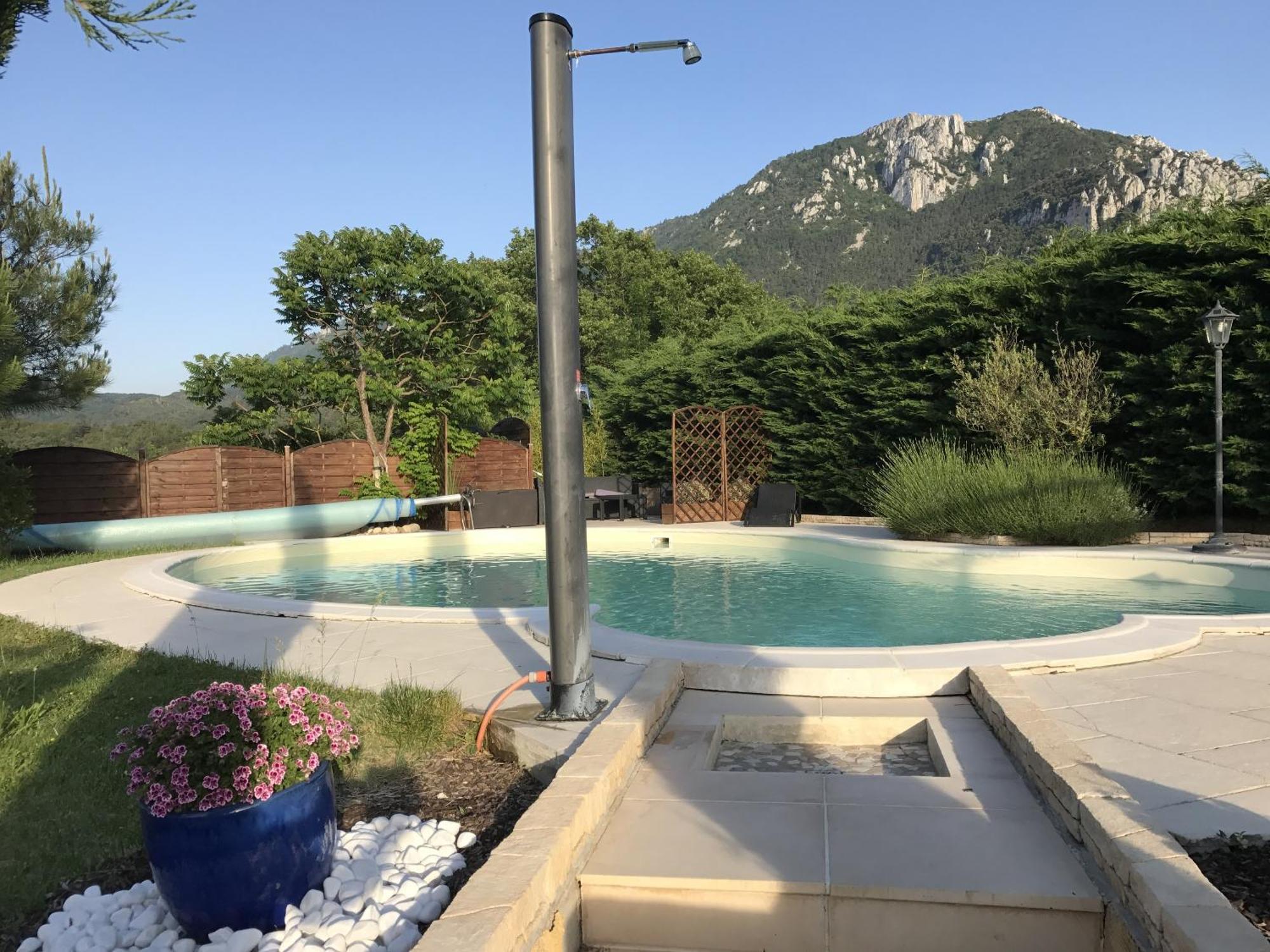 Bed and Breakfast Le Jardin Des Gorges Belvianes-et-Cavirac Экстерьер фото